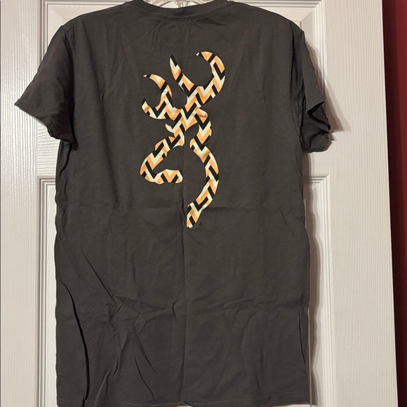 Browning Dark Gray Cotton Tshirt with orange, black ,cream print dear head small - Picture 1 of 3